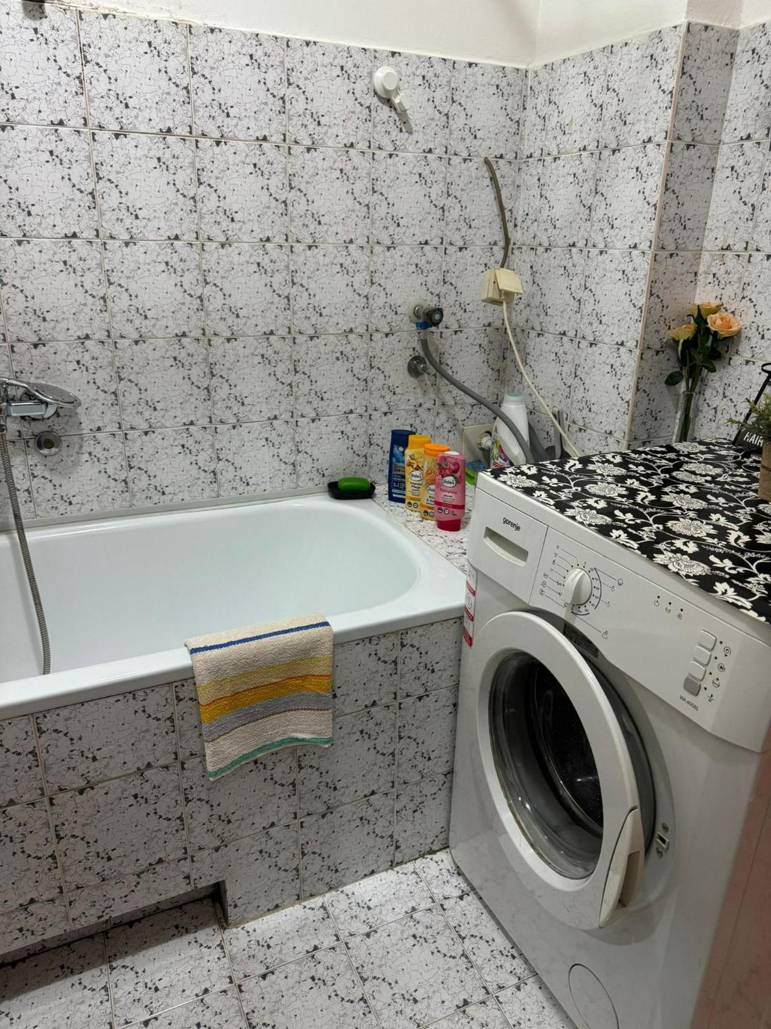 Nela Apartmani Ниш Екстер'єр фото