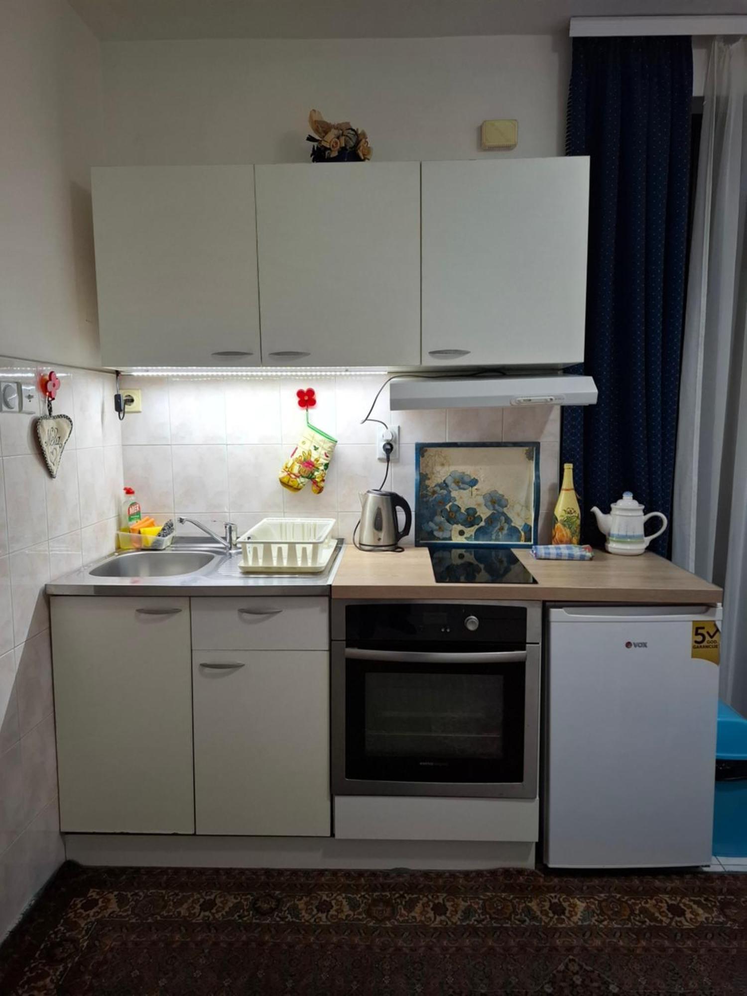 Nela Apartmani Ниш Екстер'єр фото
